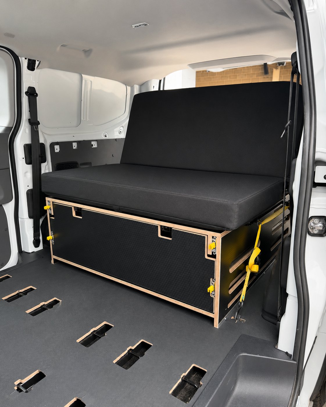 SheffRack Discovery Camping Pod