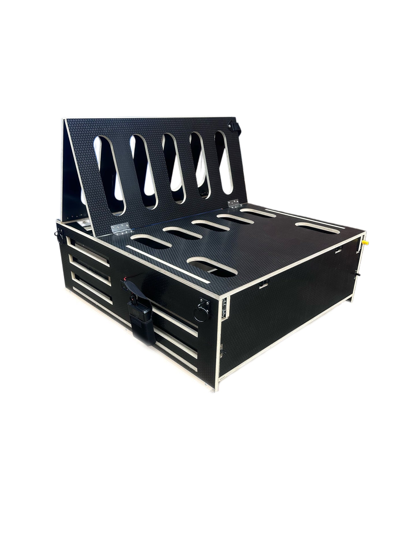 ‘DISCOVERY V1’ Removable Camping Pod