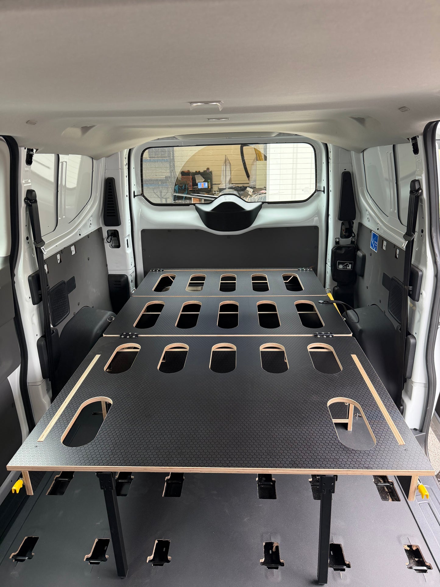 SheffRack Discovery Camping Pod